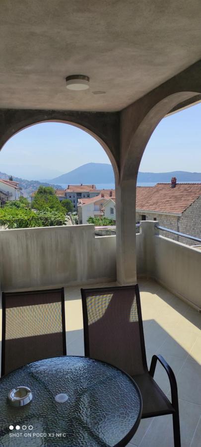 Vasic Apartments Herceg Novi Exteriör bild